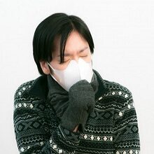 【鼻水も原因の一つ】花粉症で喉が痛くなる理由まとめ