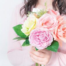 【高校生向け】母の日のプレゼントは人気な物を贈ろう！