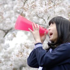 バレンタインはプレゼントで決まる！高校生の彼氏を喜ばせよう！